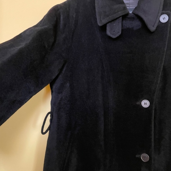 Women's WOOL coat (made in CANADA) - Picture 5 of 15